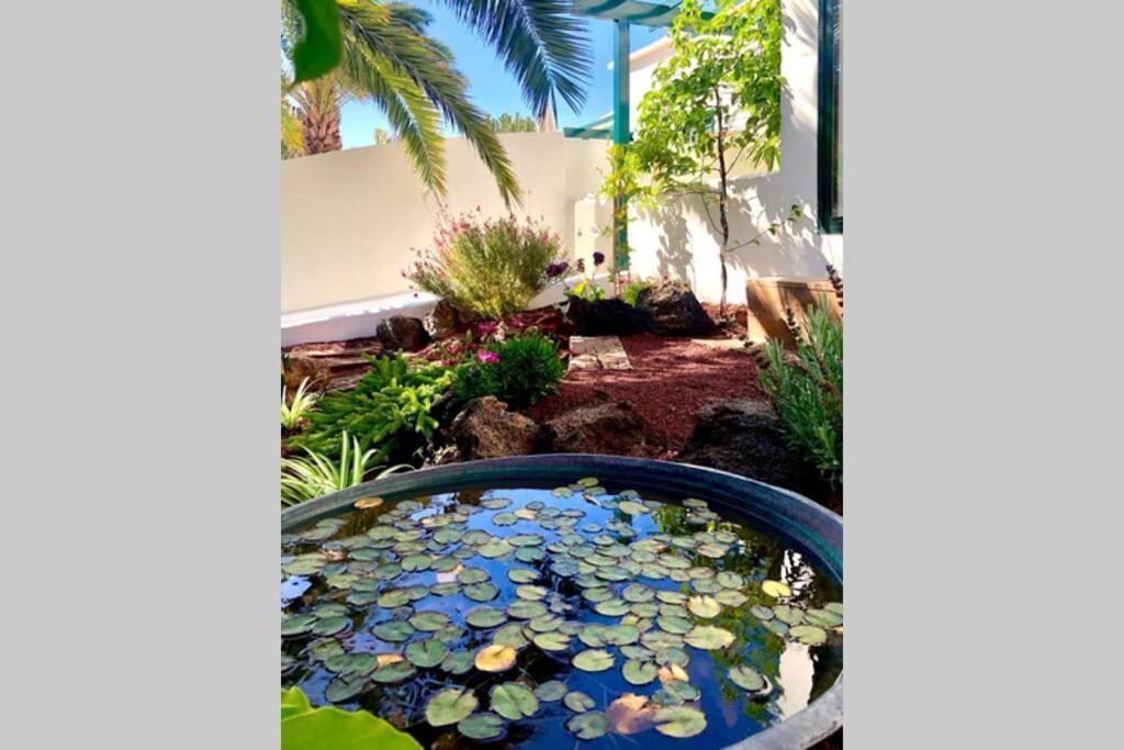 Villa Unique, Stylish & Calm El Estanque By The Sea, Adults Only Costa Teguise Esterno foto