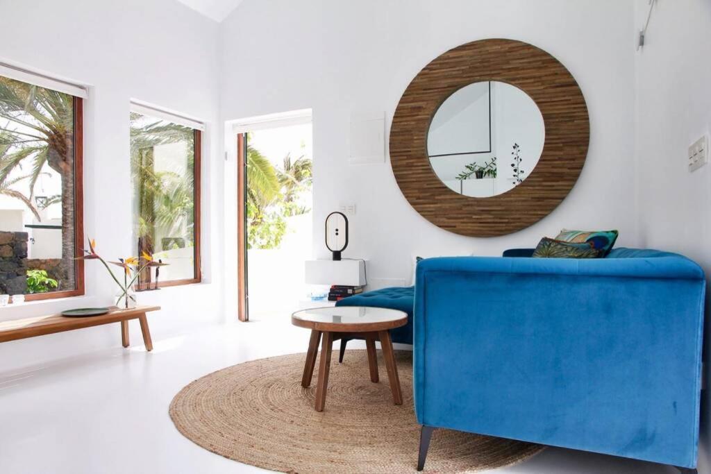 Villa Unique, Stylish & Calm El Estanque By The Sea, Adults Only Costa Teguise Esterno foto