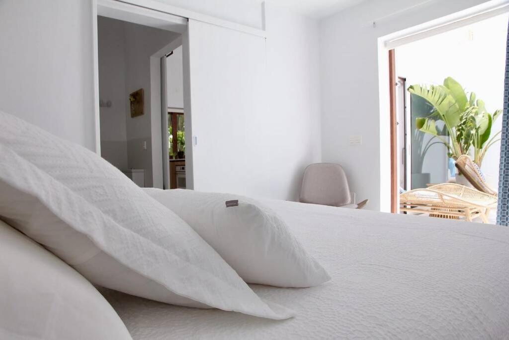 Villa Unique, Stylish & Calm El Estanque By The Sea, Adults Only Costa Teguise Esterno foto